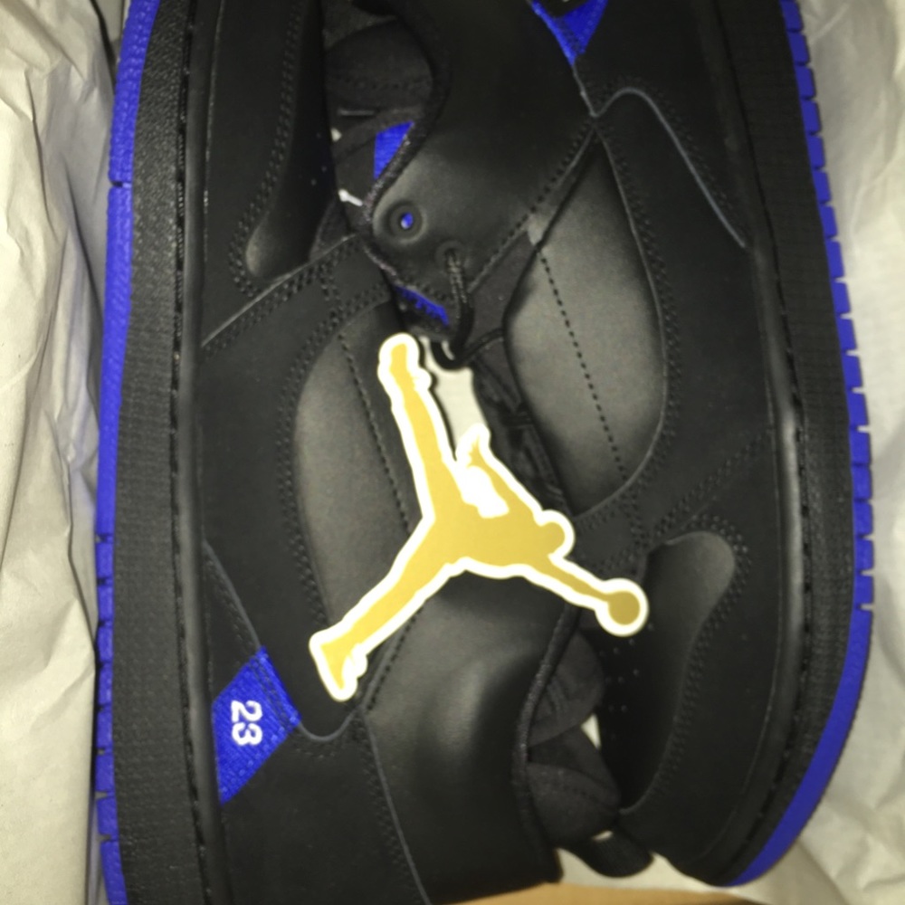 New Boys 7y Jordan shoes